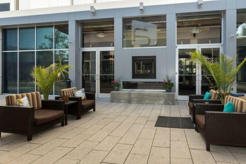 Aloft Charleston Airport And Convention Center Hotel North Charleston Exterior photo